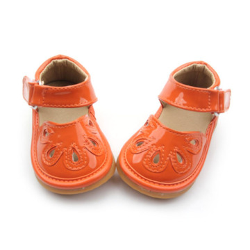 Sapatos Squeaky Sola Dura Sapatos Infantis para Bebês