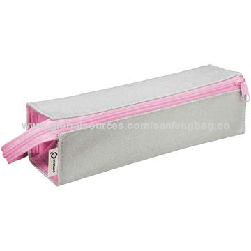 Pencil Case with Zipper Puller, Made of 300D Material