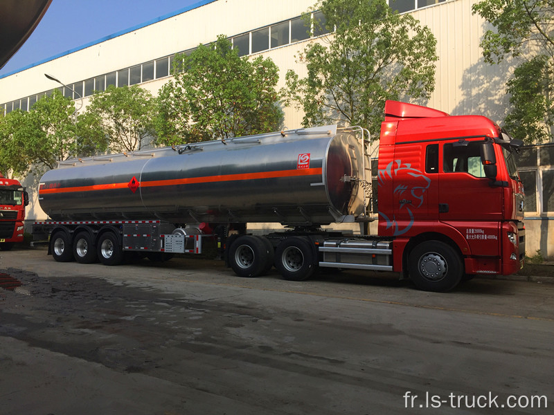 Sinotruk Tracteur 51000L Tanier de carburant semi-remorque