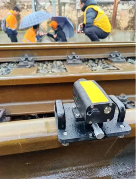 Railway Track Laser Displacement Measuring Equipment for Rail Creeping Measuring