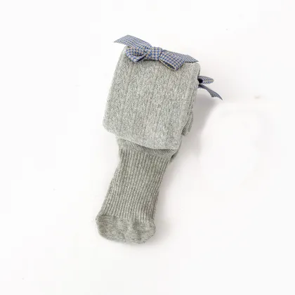 Plush and warm baby leggings