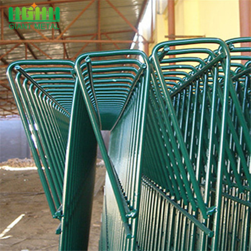 Factory Price Anti-climb Security Roll Top Fence Panels