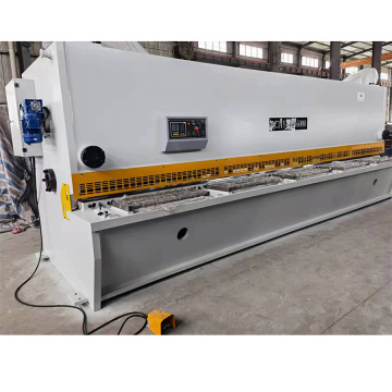 QC11K-6X6000 CNC हाइड्रोलिक शियरिंग मशीन