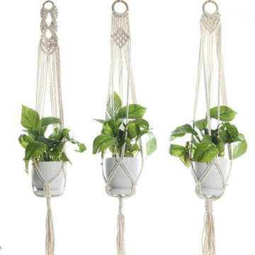 Cintres en macramé pour plantes