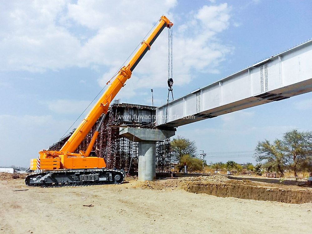 Quality Heavy Equipment Crawler Telescopic Crane