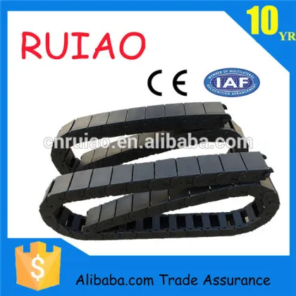 high quality engineering plastic cable drag chain make in China