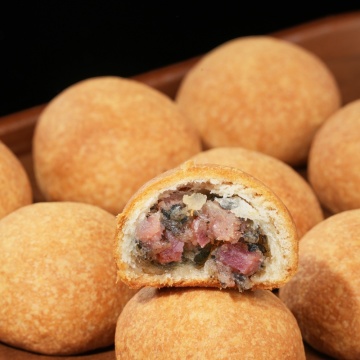Luxury Truffle Ham Mooncake for VIP Clients