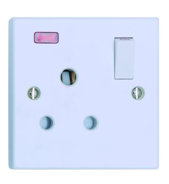 1gang 15AMP Switched Round Pin Socket with Neon