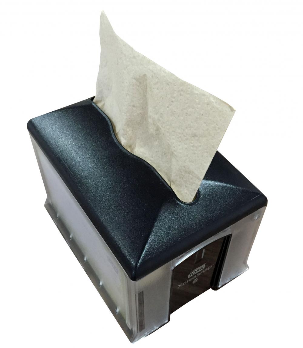 2Ply Half Pold Paper Napkin 6.5 &#39;&#39; &#39;&#39; * 8.35 &#39;&#39;