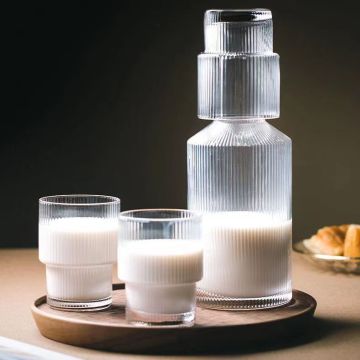 Set di caraffa e vetro d'acqua del capezzale - tazza di consumo di grande capacità per comodino