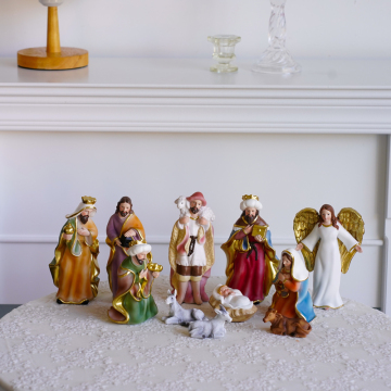 European Christmas Manger Statue Set: Celebrating the Birth of Jesus Christ with an 11-Piece Ornament Collection