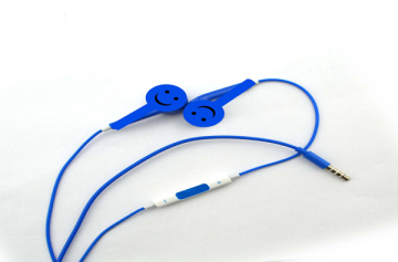 Cheap Noise Canceling Earphones with Mic Phone and Volume Control for iPhone 5c