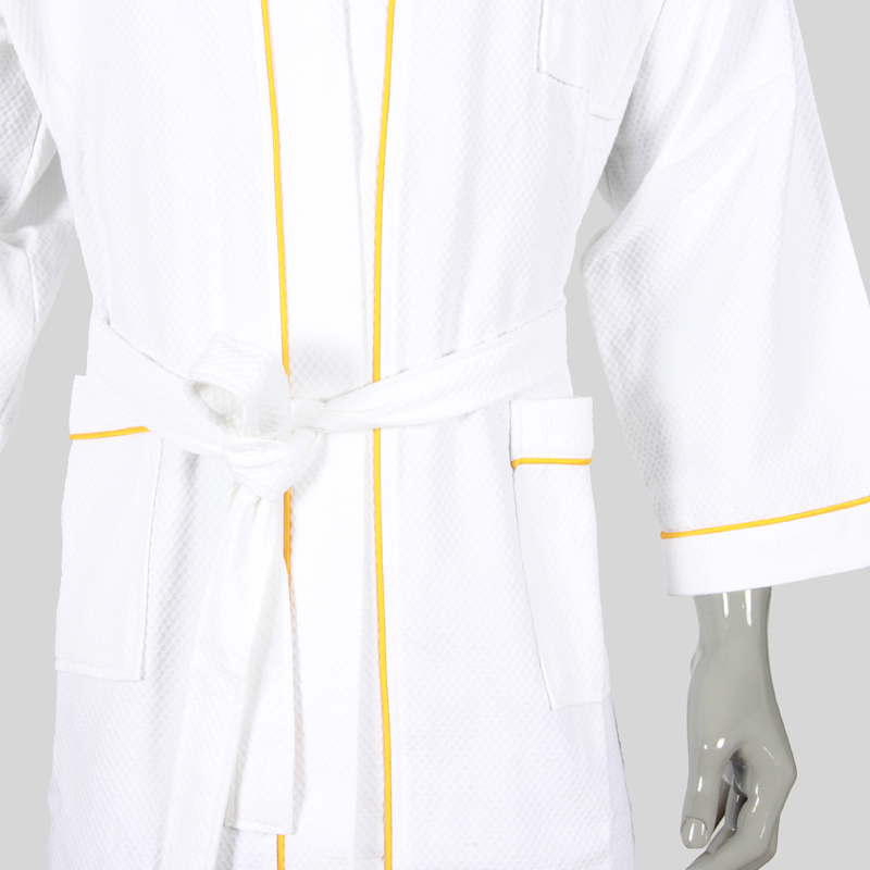 Little Gewaffle Robe With Kimono Collar