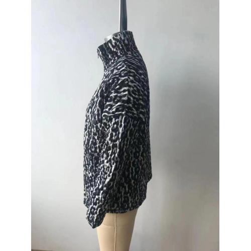 STRICKJACKE MIT QUILT-PRINT