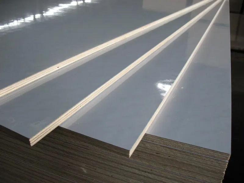 White Melamine Overlay Laminate Faced Plywood