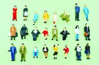 P87-24 1:87 HO Architectural Scale Model People Painted Fig