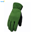 Warme Handschuhe mit bunten Fleecefleece für den Winter