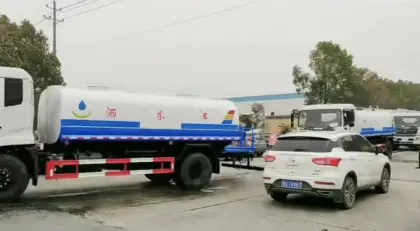 CLW 15cbm Stainless Steel Water Tank Truck