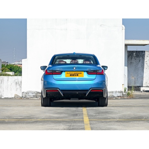 Mașină electrică pură BMW i3