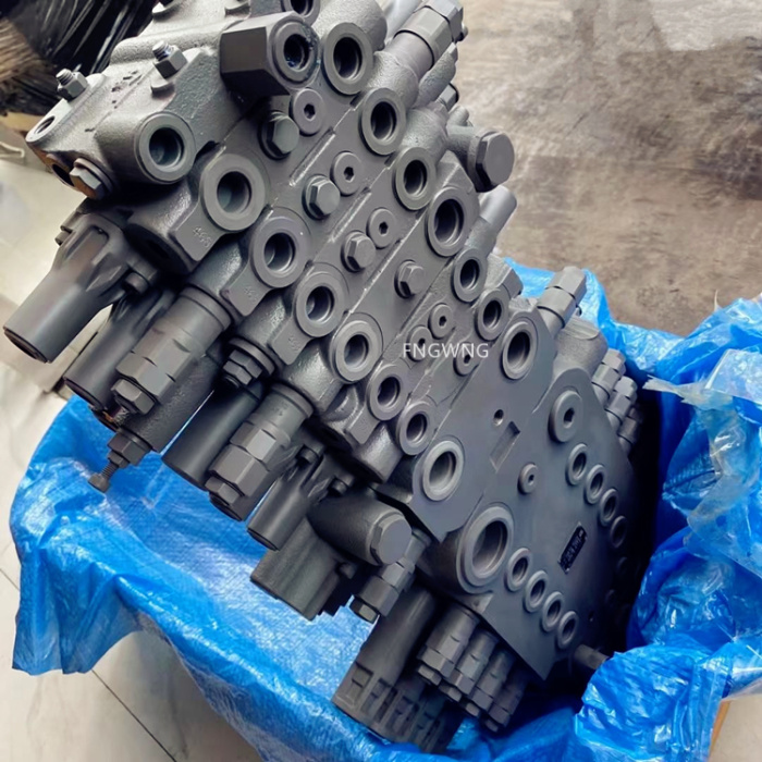 C0270-35203 Excavator Main Control Valve For Kubota