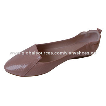 Women's foldable shoes, customized designs and samples are accepted, OEM orders are welcome