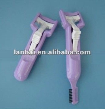 eyelash curler