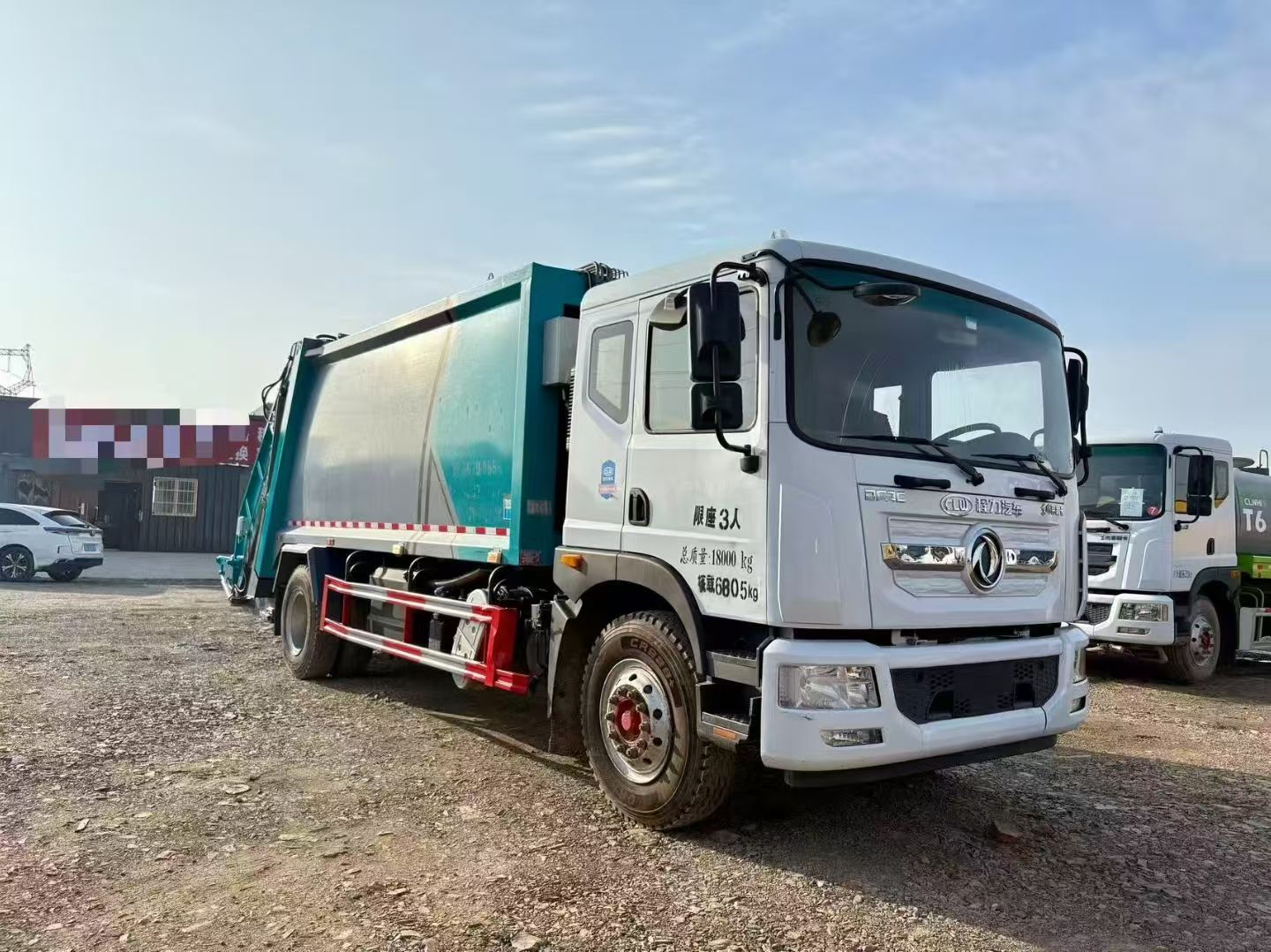 Dongfeng Rear Load Garbage Truck for Urban Use