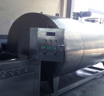 Stainless steel milk cooling storage tank fruit juice cooling mixing processing tank for sale