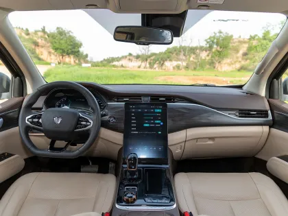 Dongfeng Nissan Paladin cost-effective comfortable mid-size SUV economical fuel vehicle with OTTC