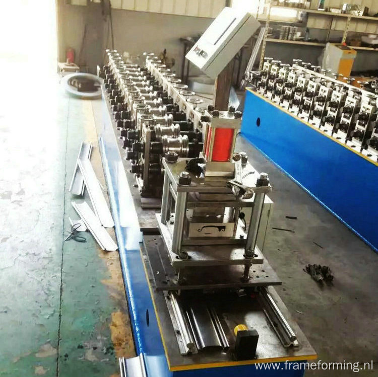 Steel Rolling Shutter Door Roll Forming Machine