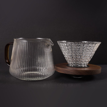 Máquina de café REDA V60 despeje sobre o conjunto de vidro