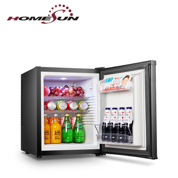 Mini-bar en forme de bouteille de coke Fridge