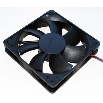 Moulage par injection de plastique pour produire un moule de ventilateur multifonctionnel