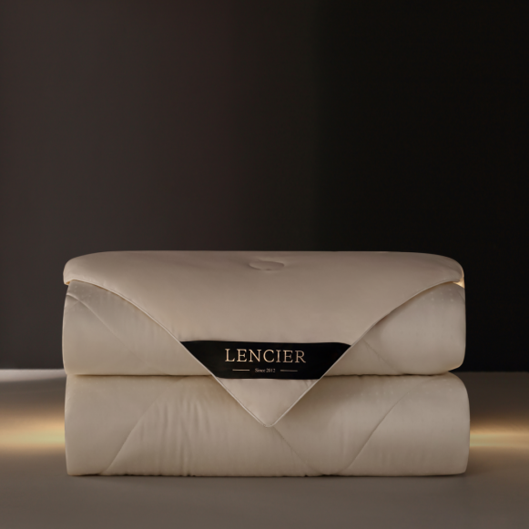 Hotel Antibacterial Feather Silk Quilt