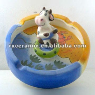 hand painting animal ceramic funny ashtray-cow