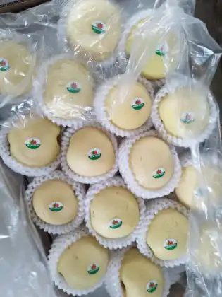 Organic fresh pear fruit