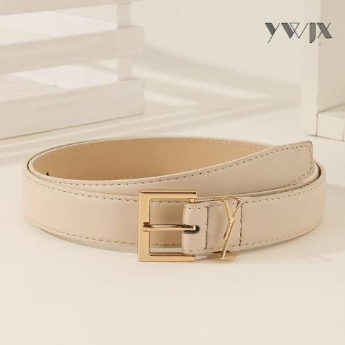 Sophisticated Beige Belt with Refined Buckle Design