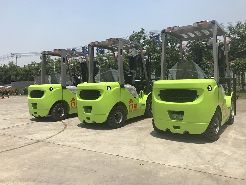 2.5T Forklift Price