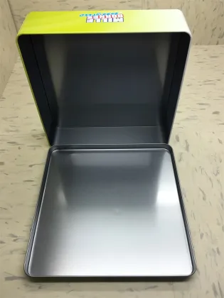 Custom metal tin can