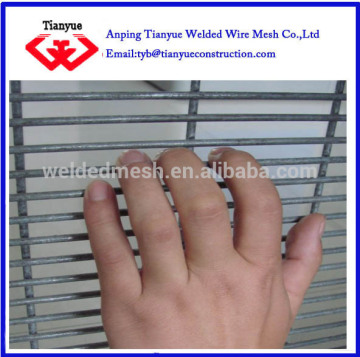 relialbe anti-climb fence