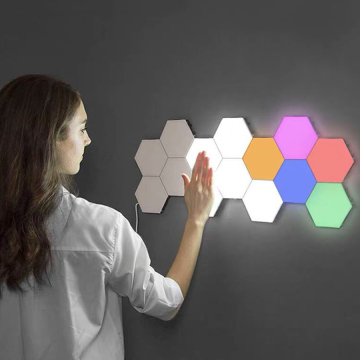 Creative Touch Control Wall gemonteerde zeshoekige LED-lampen voor kleurrijke binneninrichting