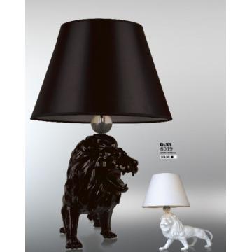 2013 Selling White Modern Lion Table lamp 6019T