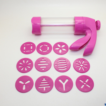 Taobao good quanlity plastic cake decorating tips with kit beard stencil set