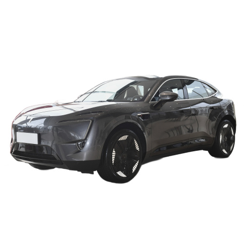 Sedan New Energy folosit cu volan pe stanga cu spatiu mare