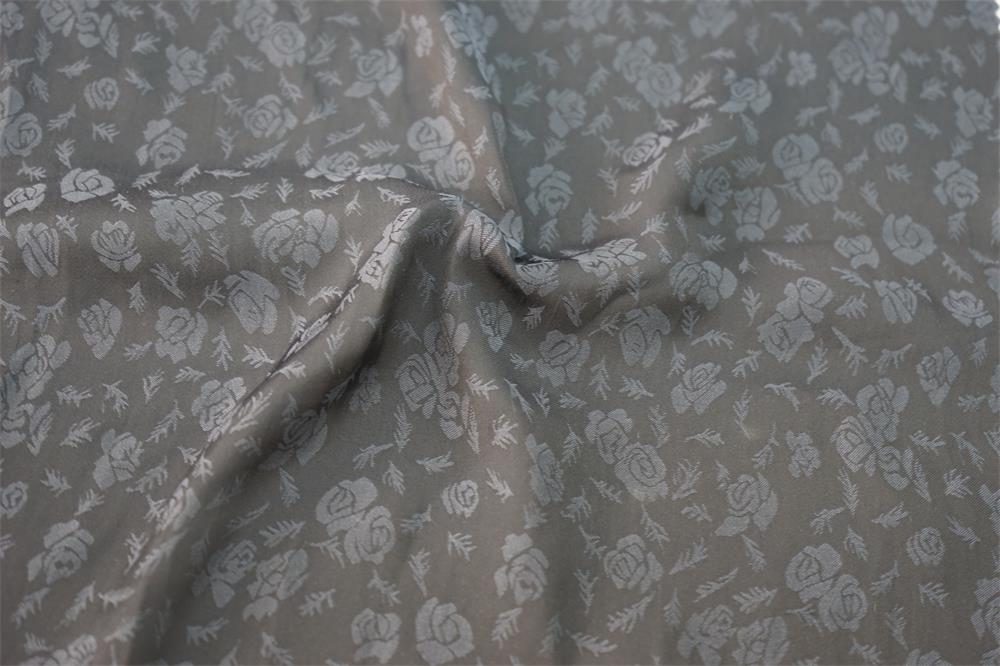 Polyester Rose Flower Jacquard Fabric