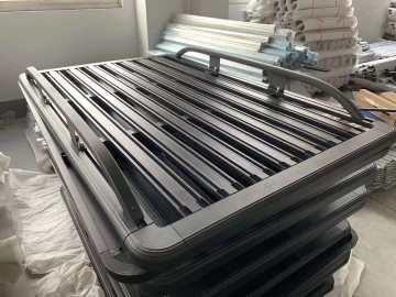4X4 Accessories Universal Aluminum Roof Rack