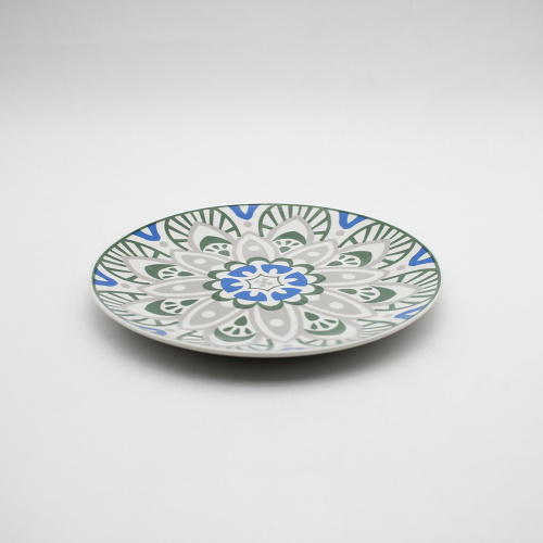 Conjunto de platos y platos de cerámica moderna europea