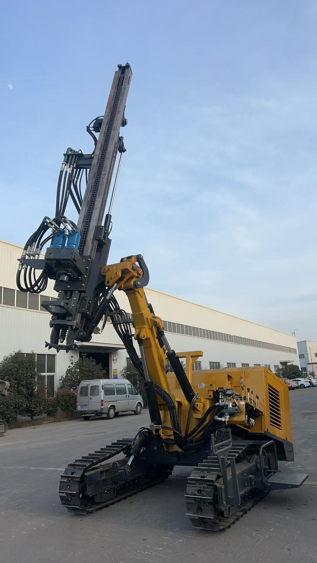 Down-the-hole drilling rig12