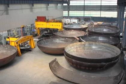 clad head for vessel