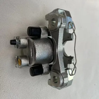 Rear Left Brake Caliper for 1999-2004 Jeep Grand Cherokee 2001 Raybestos 05011975AB